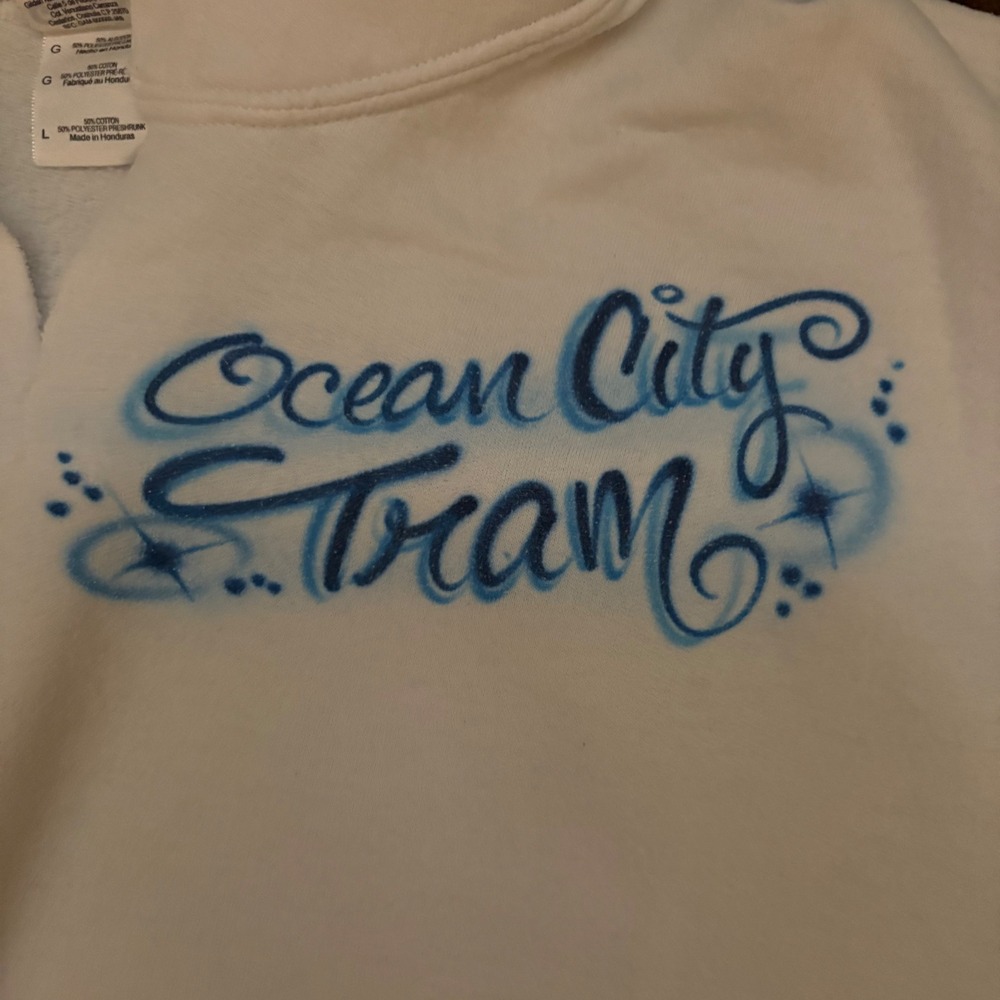Custom Ocean City MD Tram Airbrush Hoodie White Blue (Unisex Large)